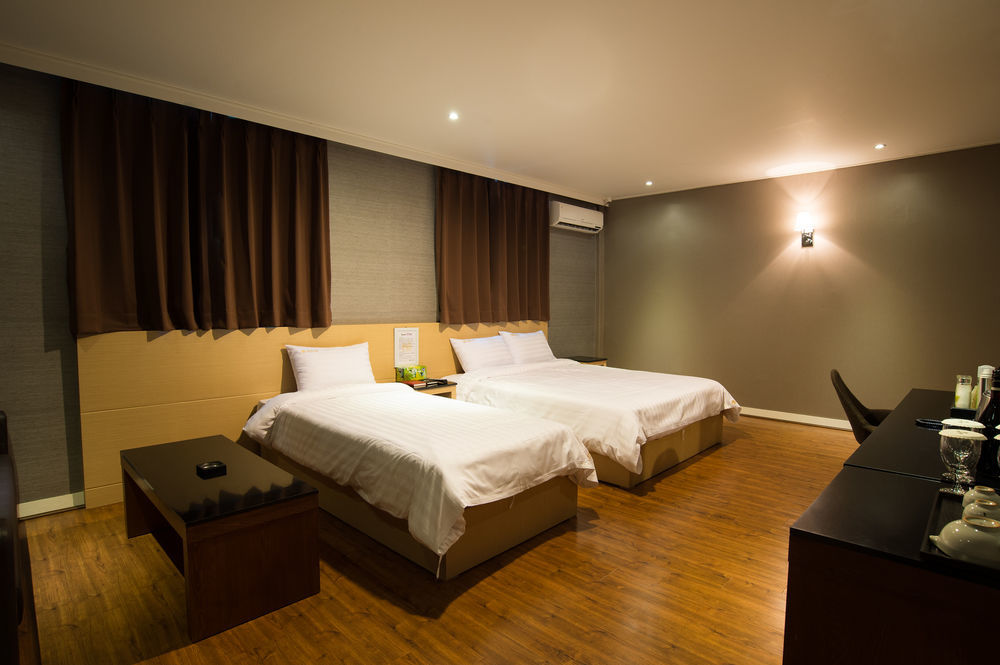 Pungnam Tourist Hotel Jeonju Exterior foto